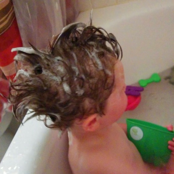 Meet your Posher, Rachel - Picture 1 of 1